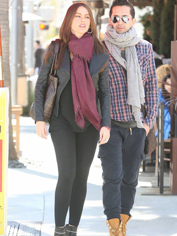 Sofia Vergara Black Jacket